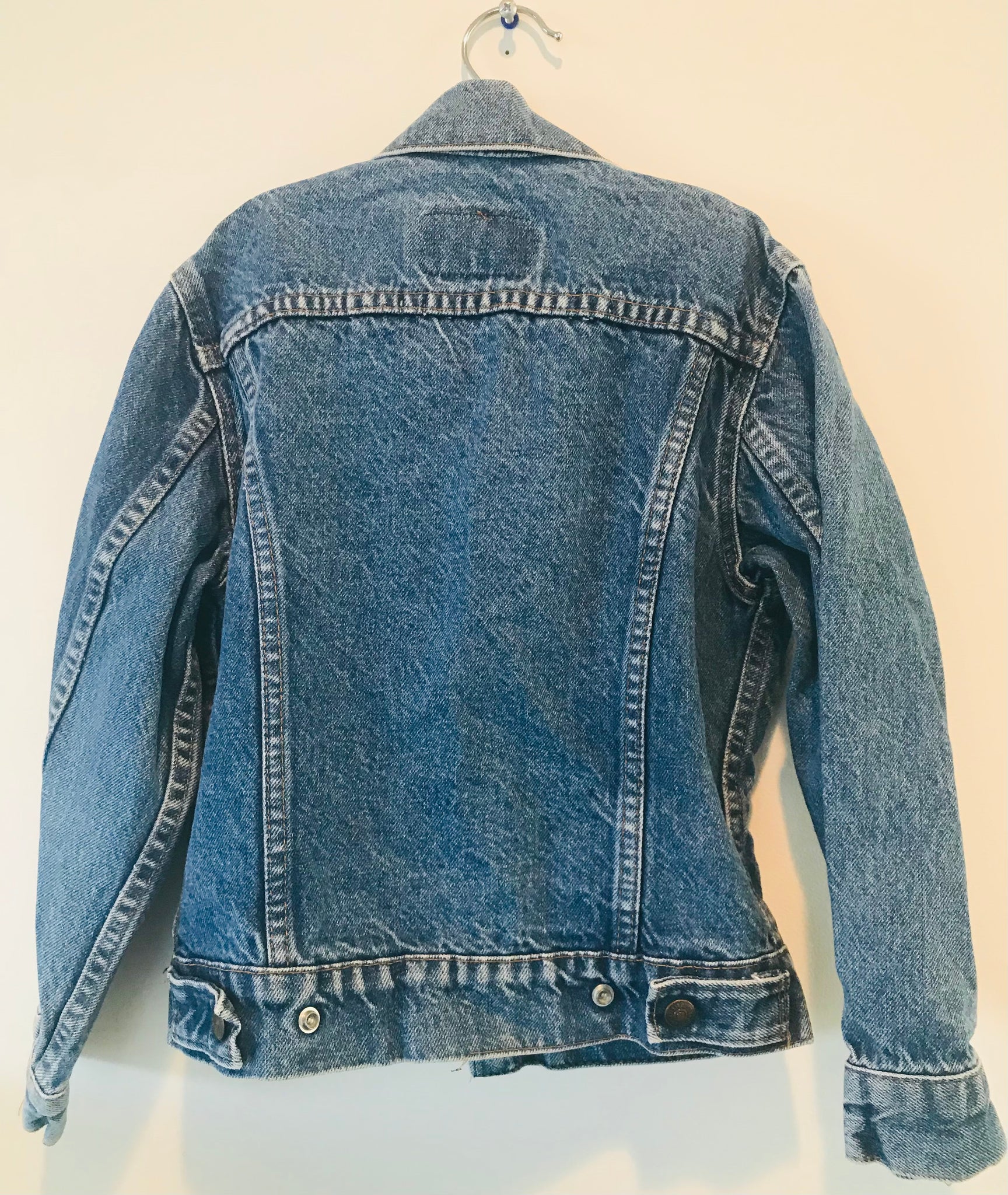 Vintage Levi’s denim kids jacket